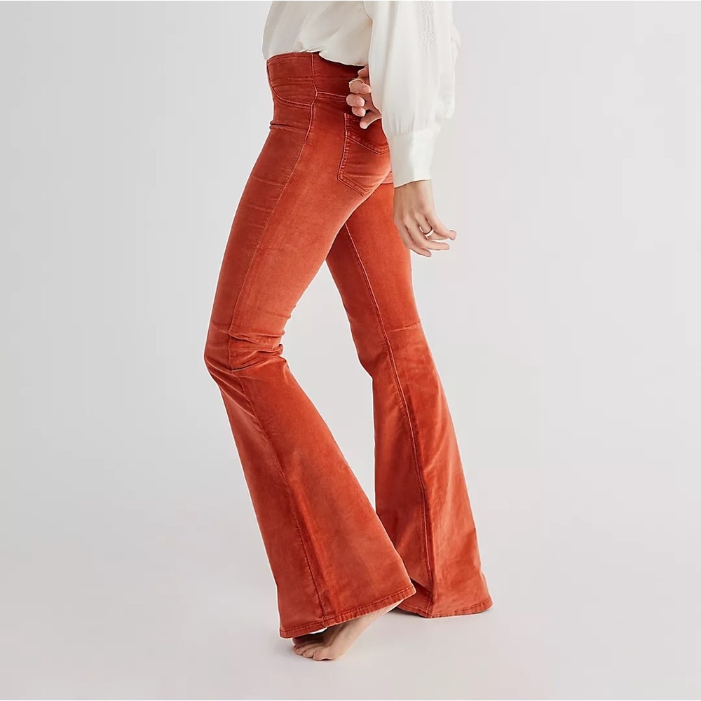 Free People Wide Flare Corduroy Jeans. Size 24.